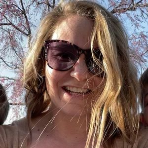 Meet your Posher, Jestine